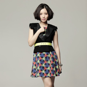 农村乱伦美女做爱
